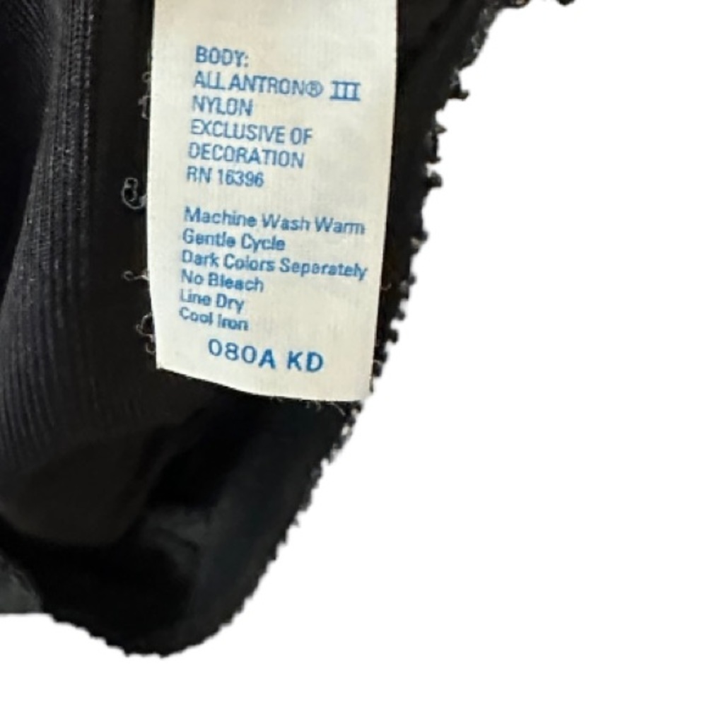 Vintage Warner's Black Nylon Slip - Picture 5 of 5